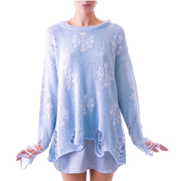 WILDFOX Wool Blend Pastel Blue Distressed White Snowflake Sweater - Picture 5 of 13